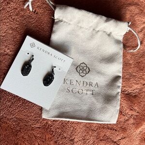 Kendra Scott Lee black drusy earrings